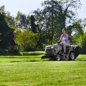 ALPINA tracteur à gazon AT4 84 HA, 84 cm de largeur de coupe, hydrostat