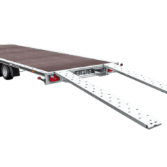 Dépanneuse UNITRAILER UNIPLAT 600/3 S à trois essieux 600×215 3500 KG